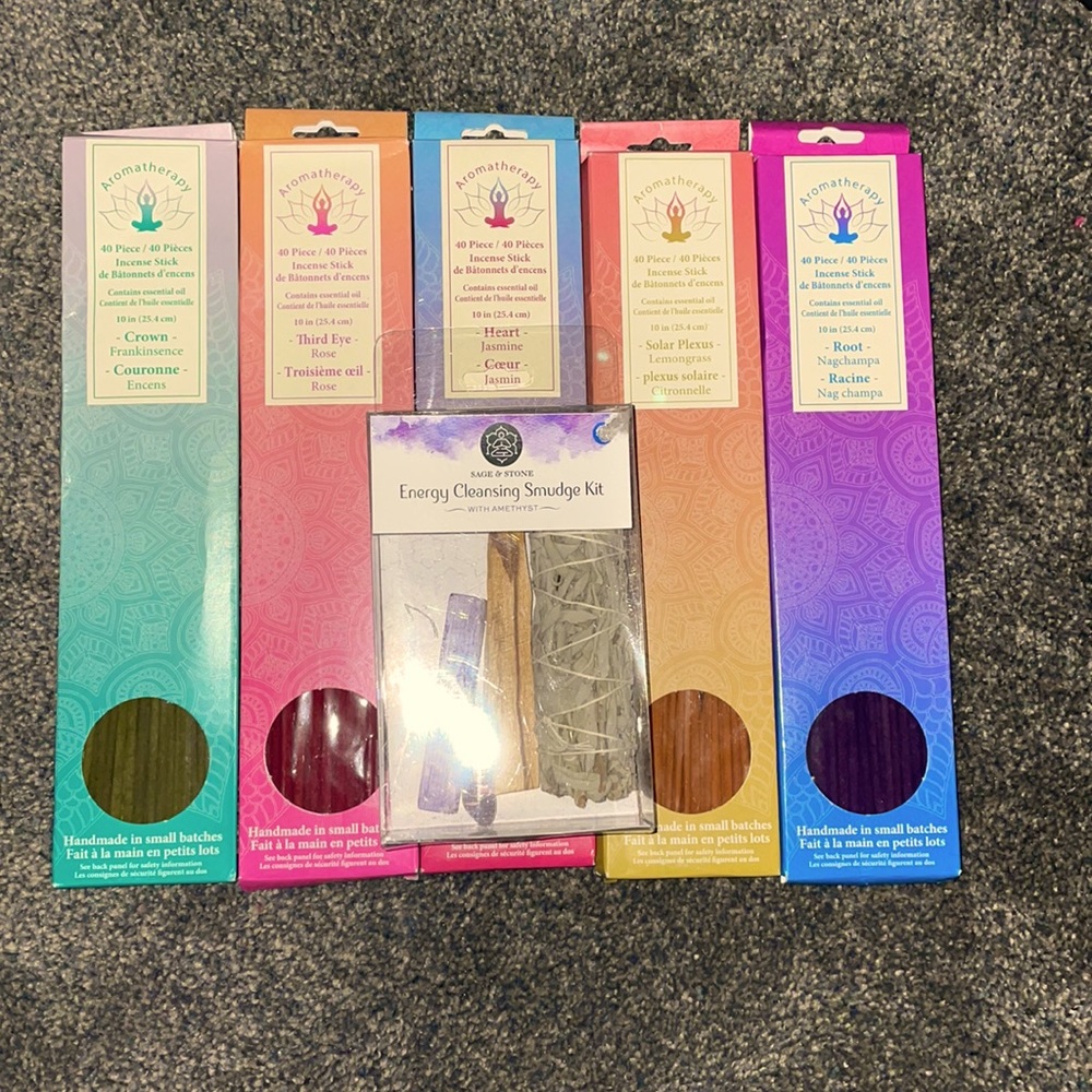 Energy Cleansing 4pc Smudge Kit with 5 Packs of Chakra Incense